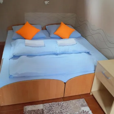 Osrodek Wypoczynkowy Forest 2* Lublin